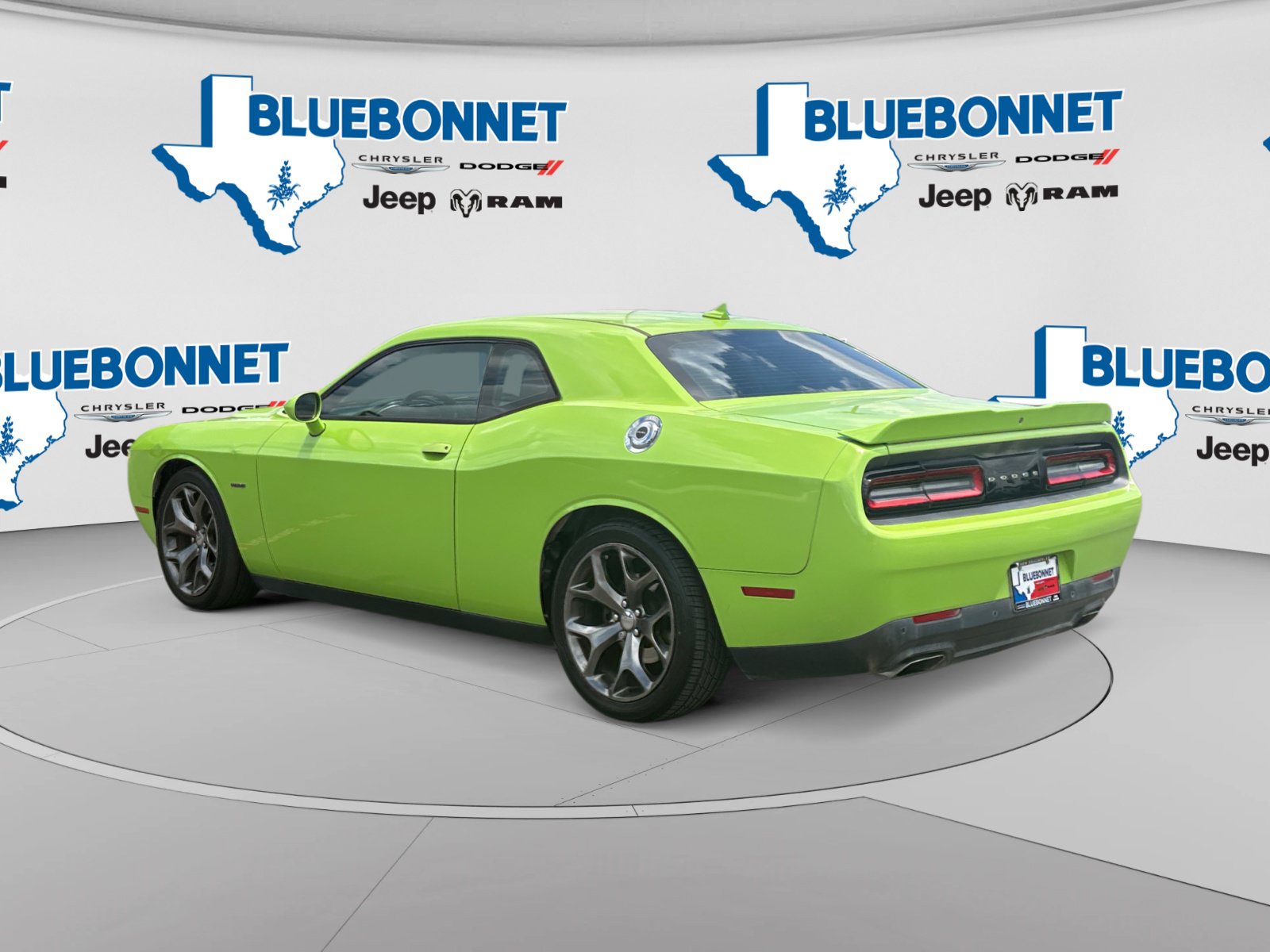 Used 2015 Dodge Challenger R/T Plus RWD image 7