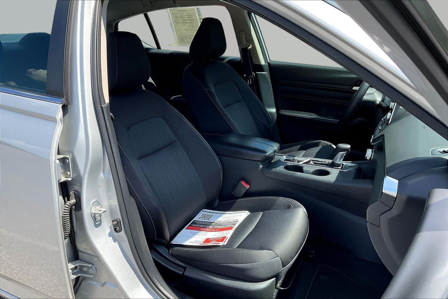 Used 2019 Nissan Altima 2.5 S FWD image 9