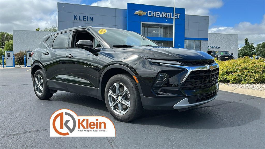 Used 2023 Chevrolet Blazer LT