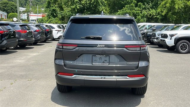 Used 2022 Jeep Grand Cherokee Limited image 7