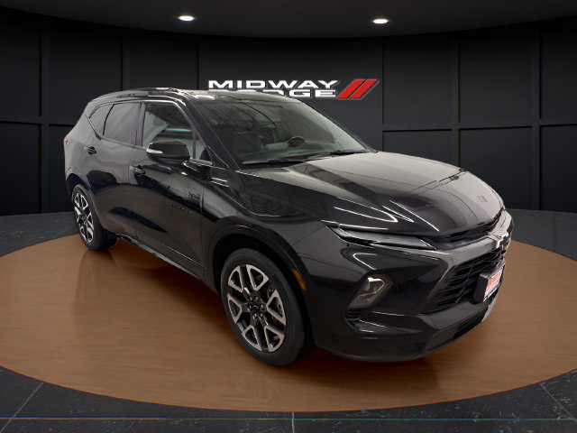Used 2025 Chevrolet Blazer RS FWD image 1