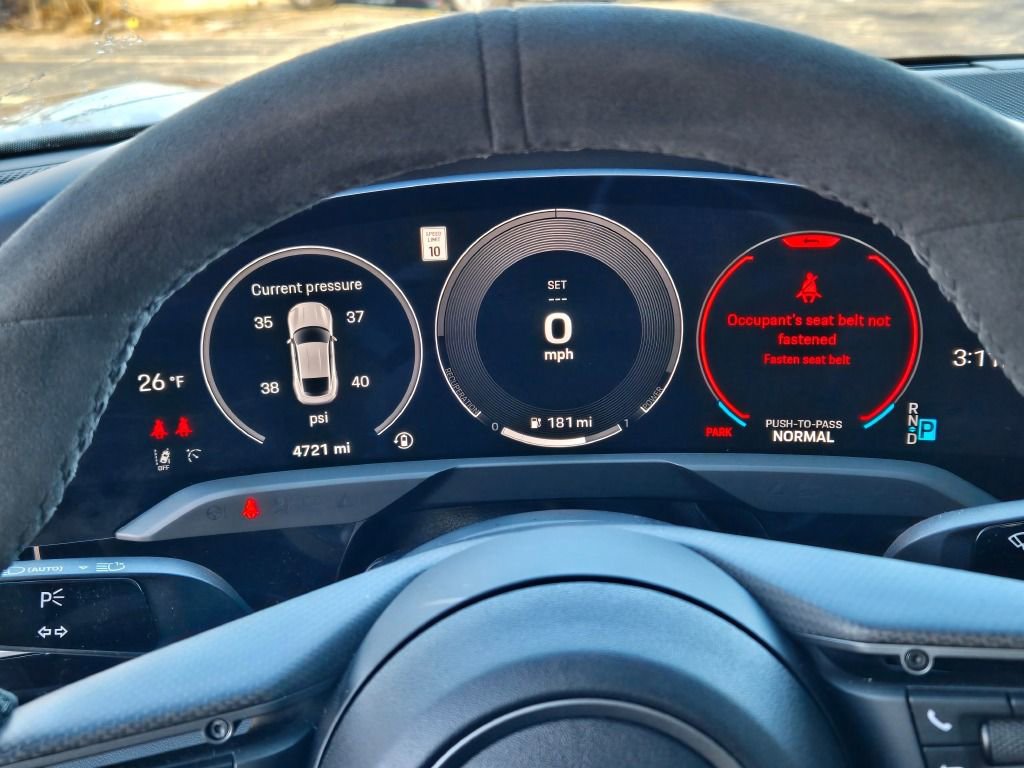 Certified 2025 Porsche Taycan 4S image 28