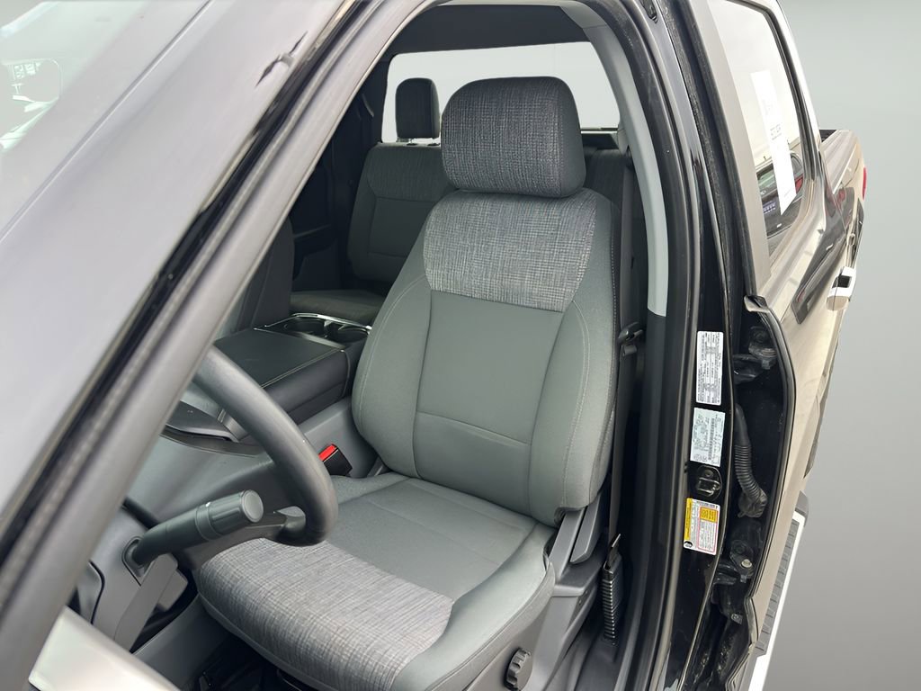 Used 2023 Ford F150 XLT w/ XTR Package image 26