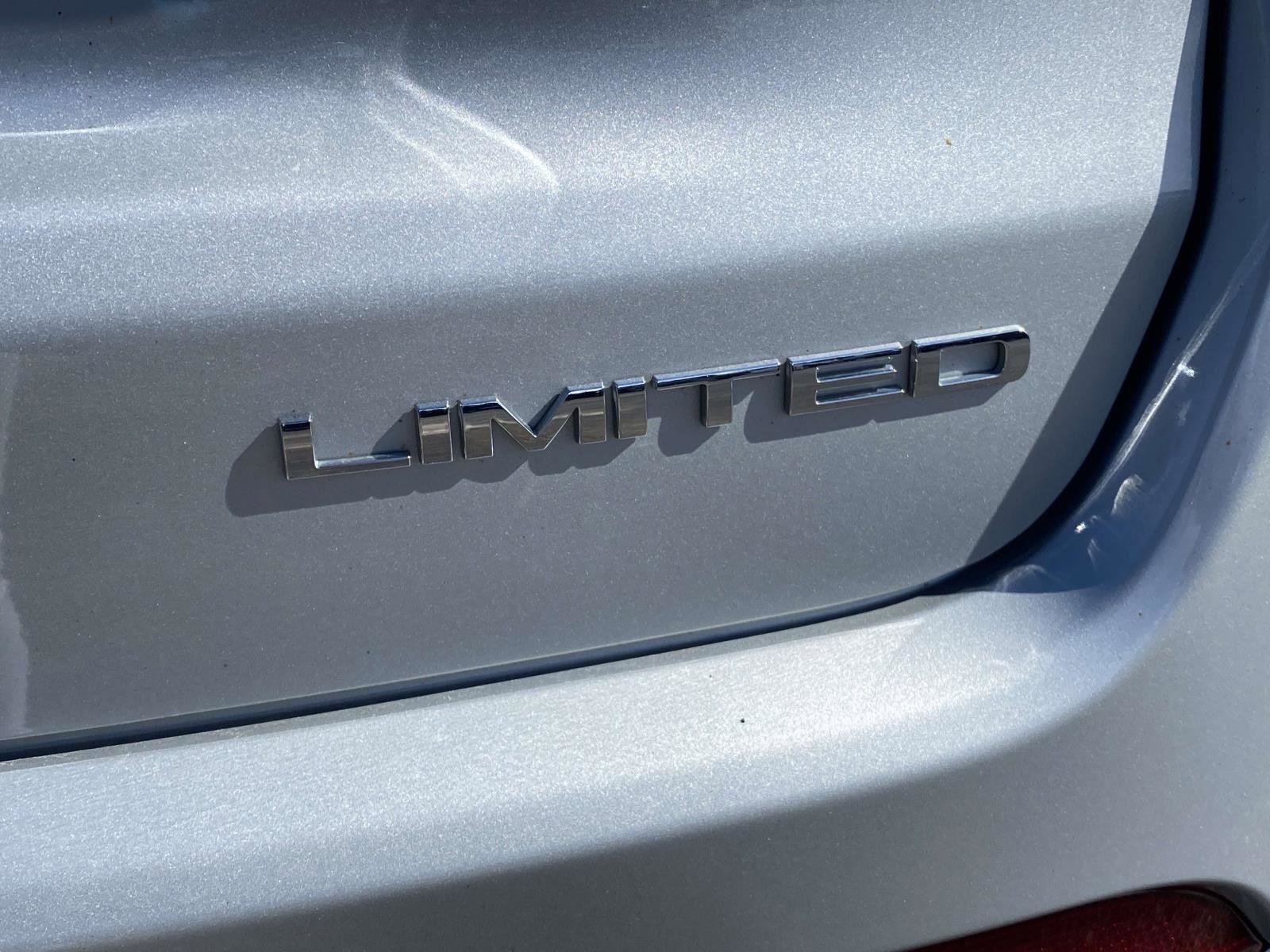 Used 2024 Jeep Compass Limited w/ Elite Group image 14