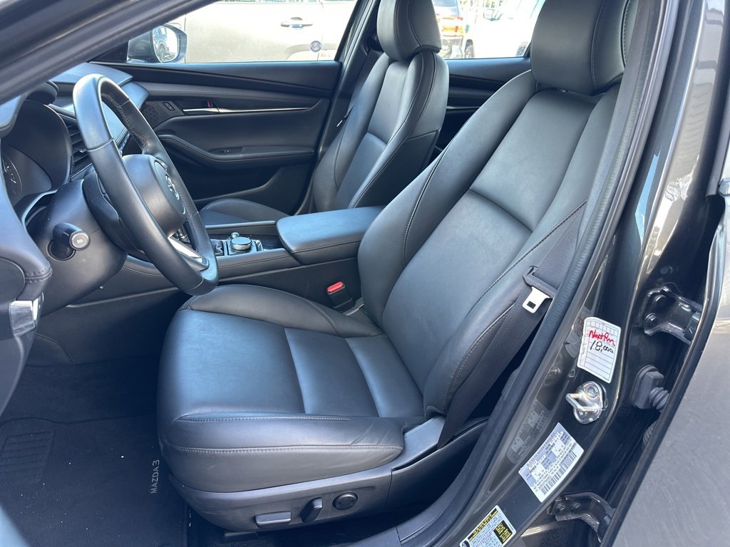 Used 2025 MAZDA MAZDA3 s image 18