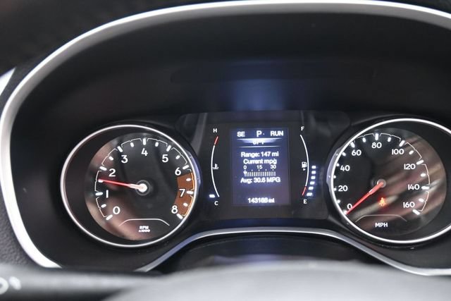 Used 2018 Jeep Compass Sport w/ Cold Weather Group AWD/4WD image 9