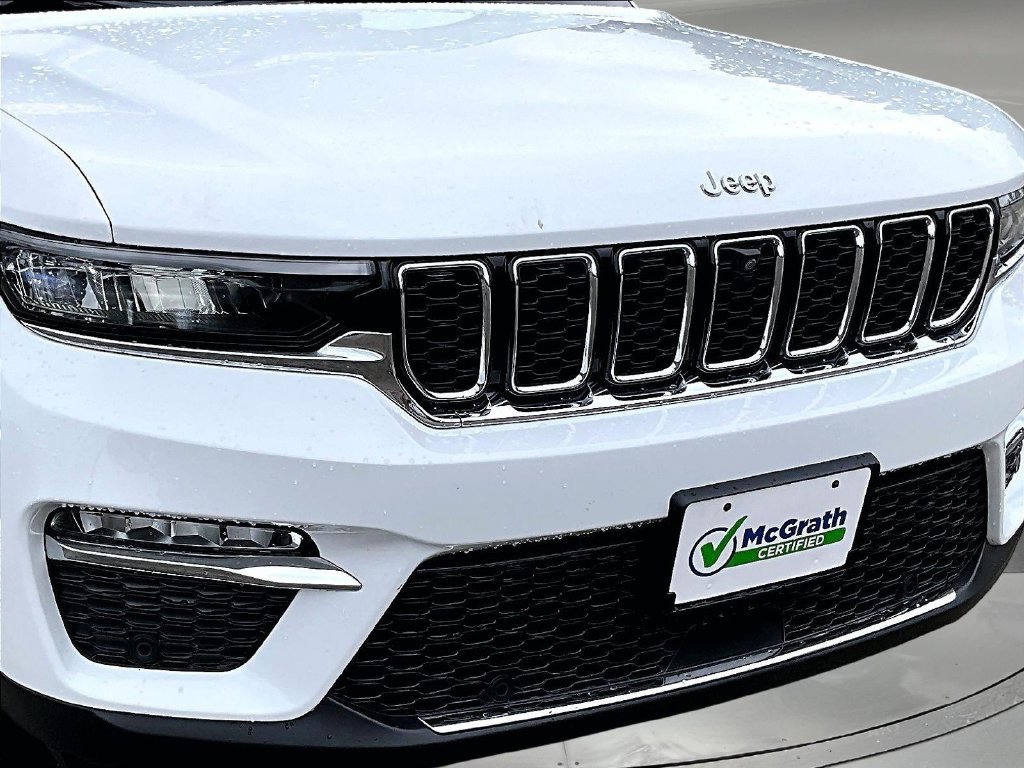 Used 2023 Jeep Grand Cherokee Limited w/ Luxury Tech Group II AWD/4WD image 36