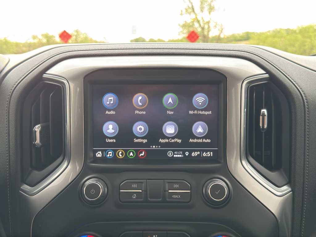 Used 2021 Chevrolet Silverado 1500 LTZ w/ LTZ Premium Package AWD/4WD image 25