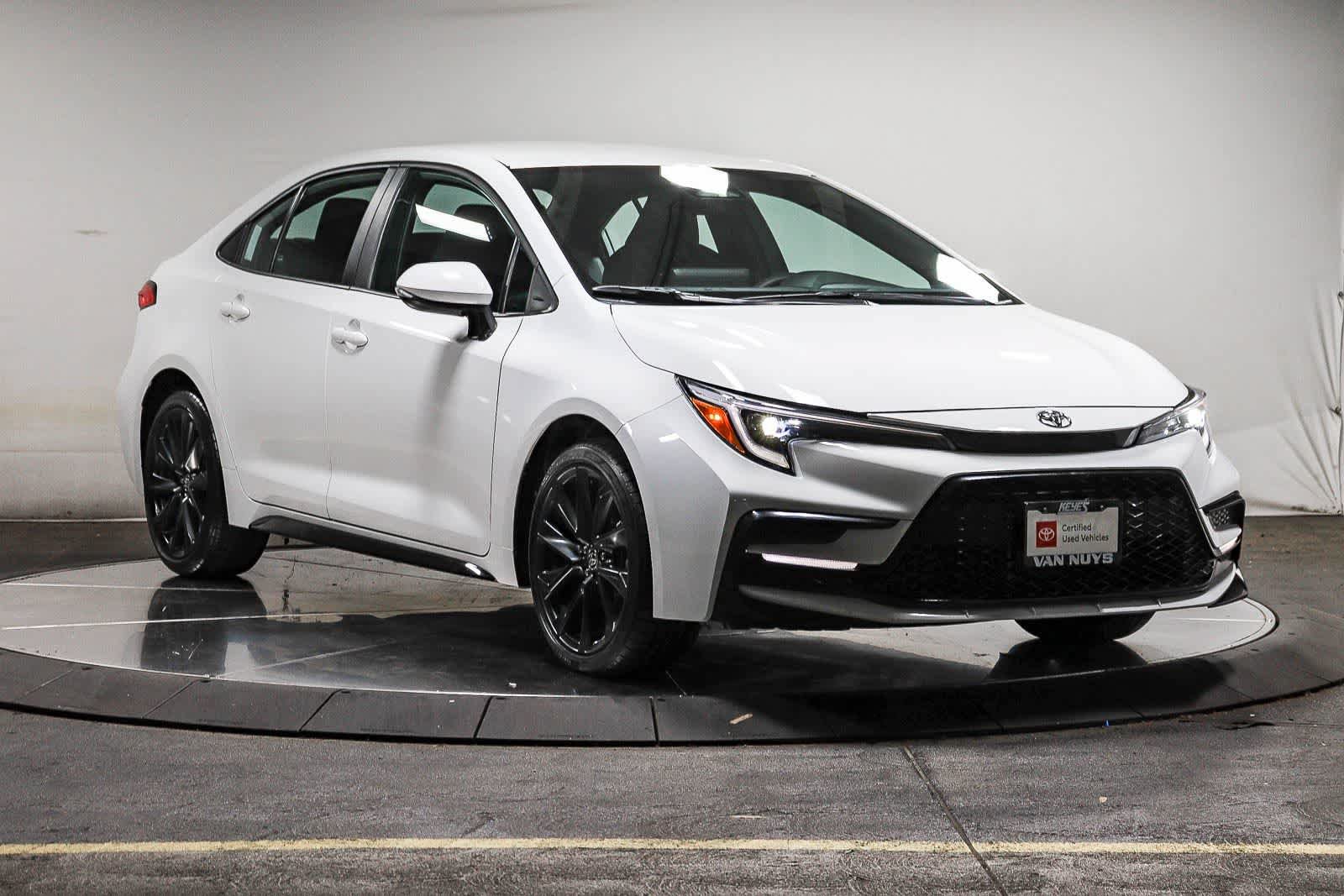 Certified 2024 Toyota Corolla SE FWD image 6