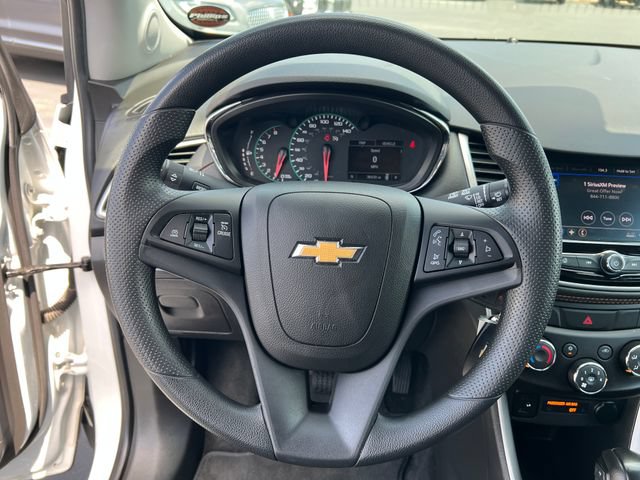 Used 2021 Chevrolet Trax LS w/ Tint and Cruise Package FWD image 14