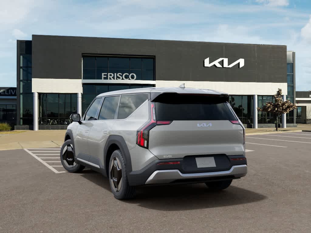 New 2026 Kia EV9 Light RWD image 4