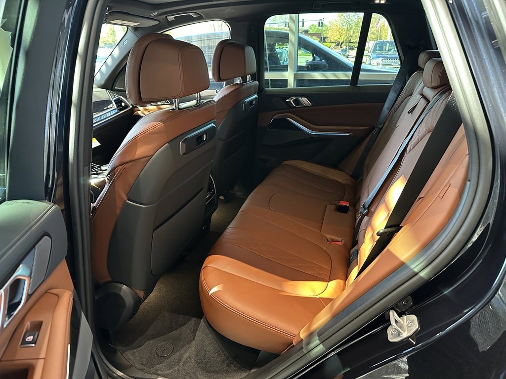New 2026 BMW X5 xDrive50e w/ M Sport Package image 13