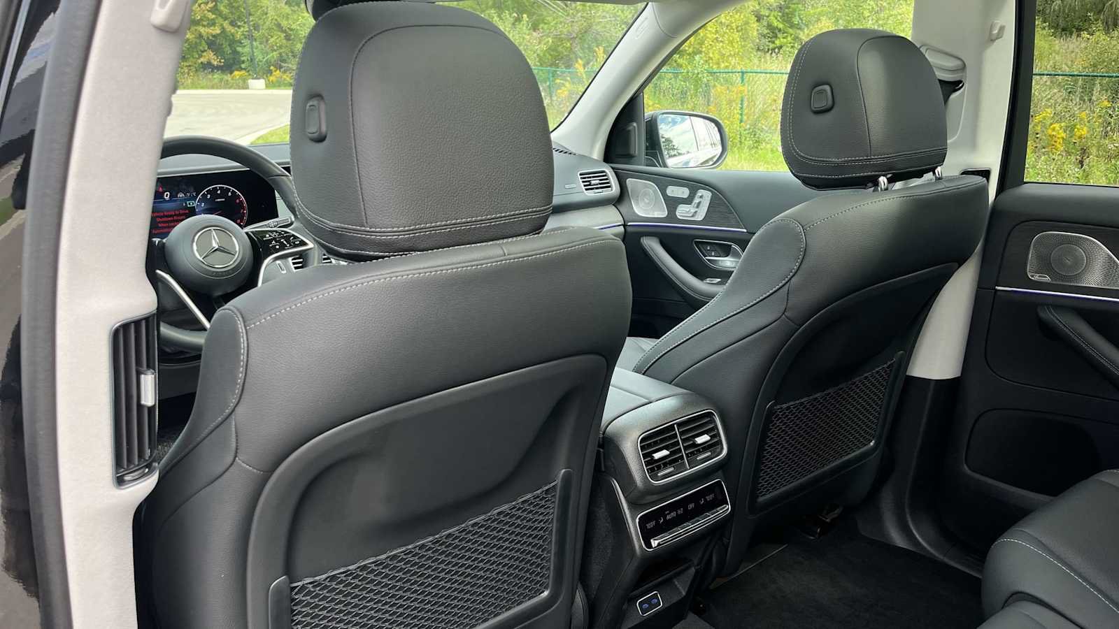 Used 2026 Mercedes-Benz GLS 450 4MATIC image 27