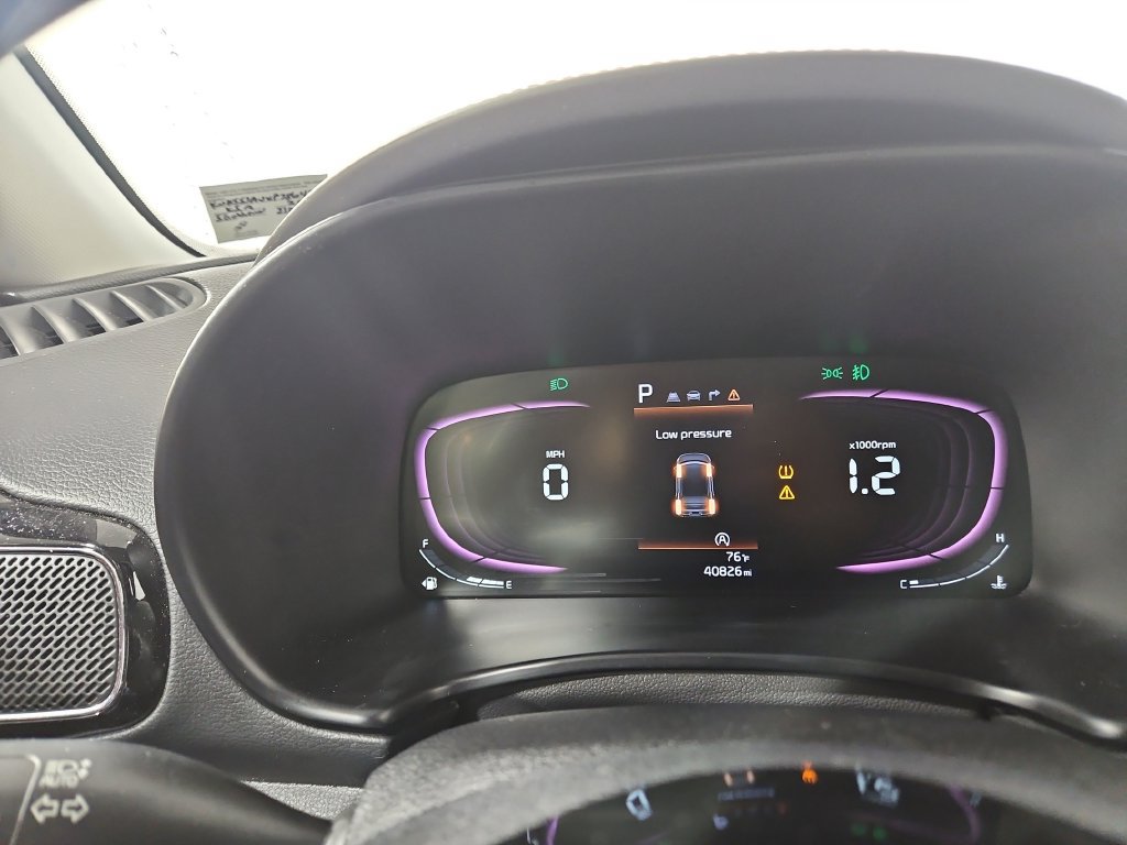 Used 2023 Kia Soul GT-Line w/ GT-Line Technology Package FWD image 16