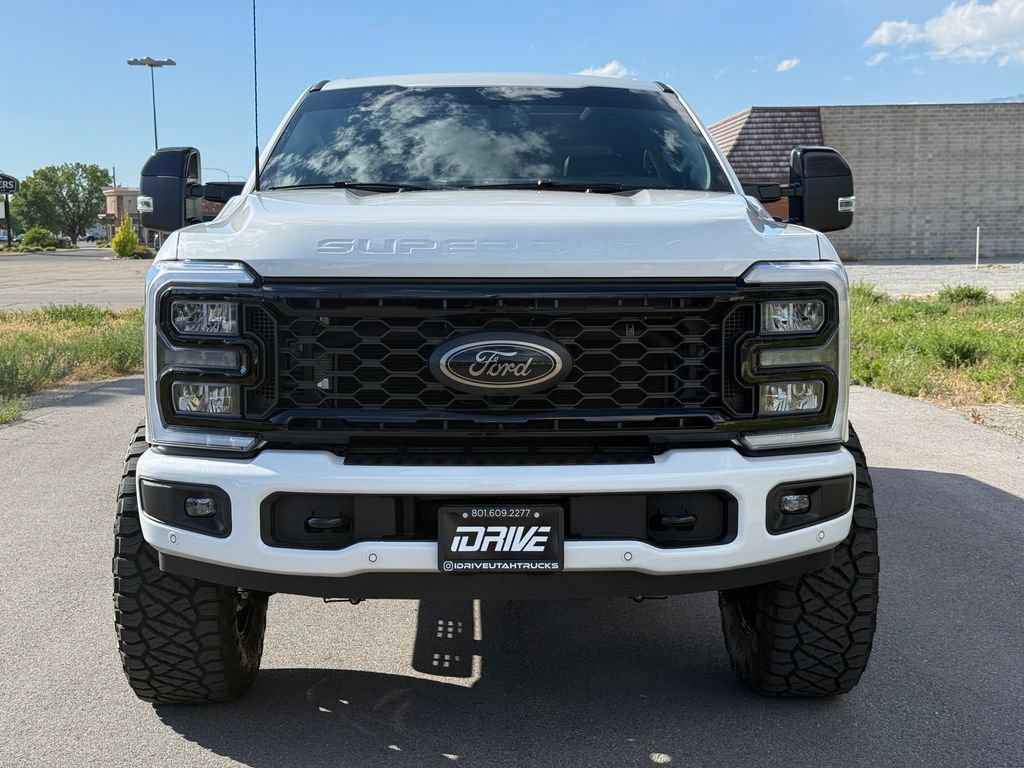 Used 2026 Ford F350 Lariat w/ Black Appearance Package AWD/4WD image 7