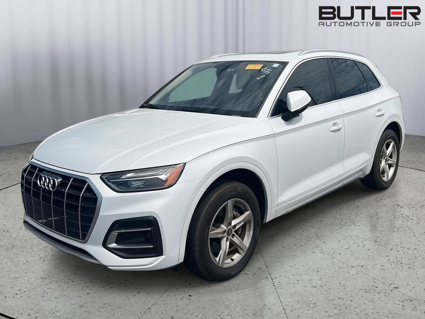 Used 2022 Audi Q5 2.0T Premium image 2