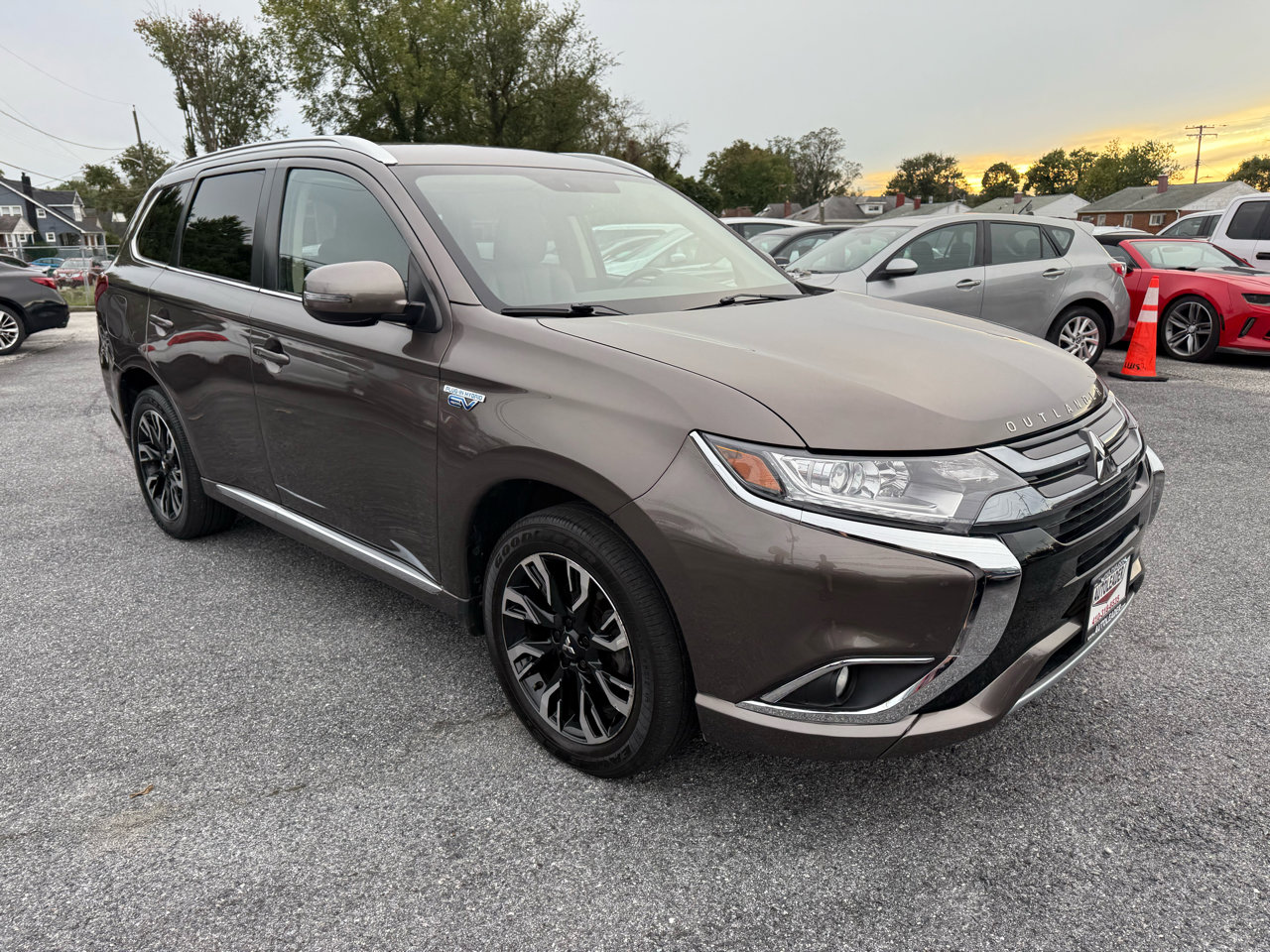 Used 2018 Mitsubishi Outlander SEL image 16
