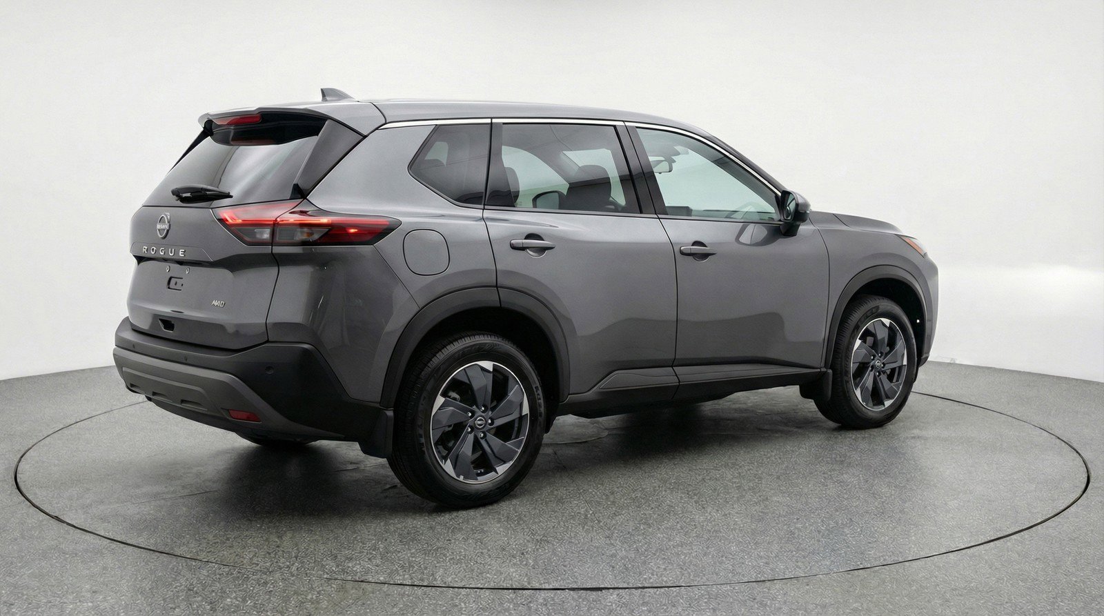 Used 2025 Nissan Rogue SV FWD image 9
