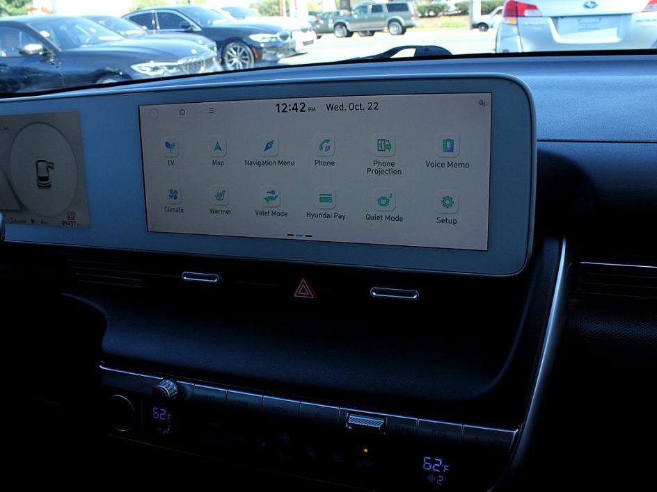 Used 2022 Hyundai Ioniq 5 SE w/ Cargo Package image 25