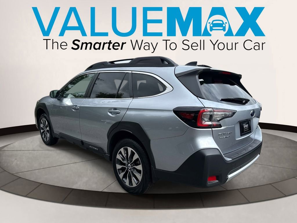 Used 2024 Subaru Outback Limited AWD/4WD image 5
