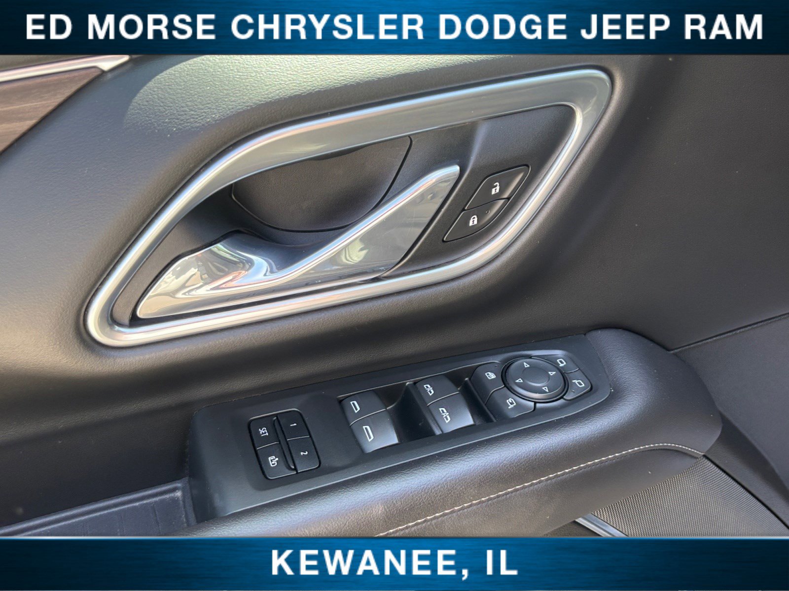 Used 2021 Chevrolet Tahoe Z71 w/ Z71 Signature Package AWD/4WD image 26