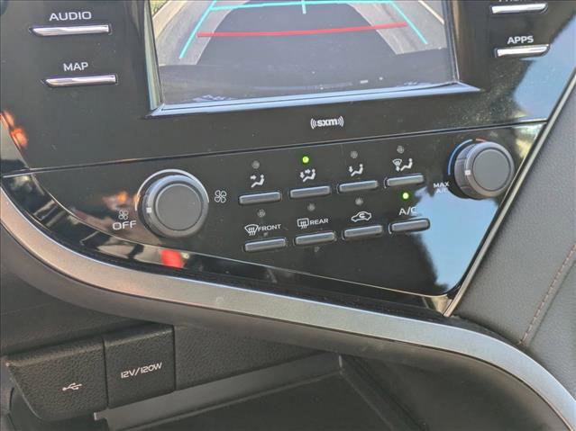 Used 2020 Toyota Camry LE image 16