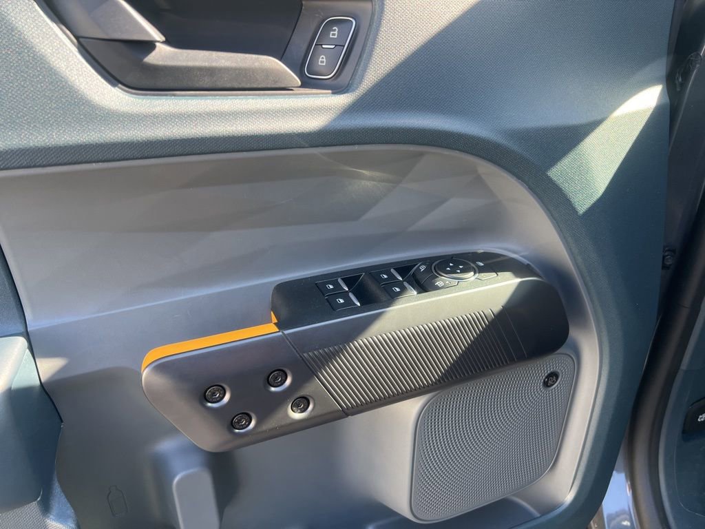 Used 2025 Ford Maverick Tremor image 16