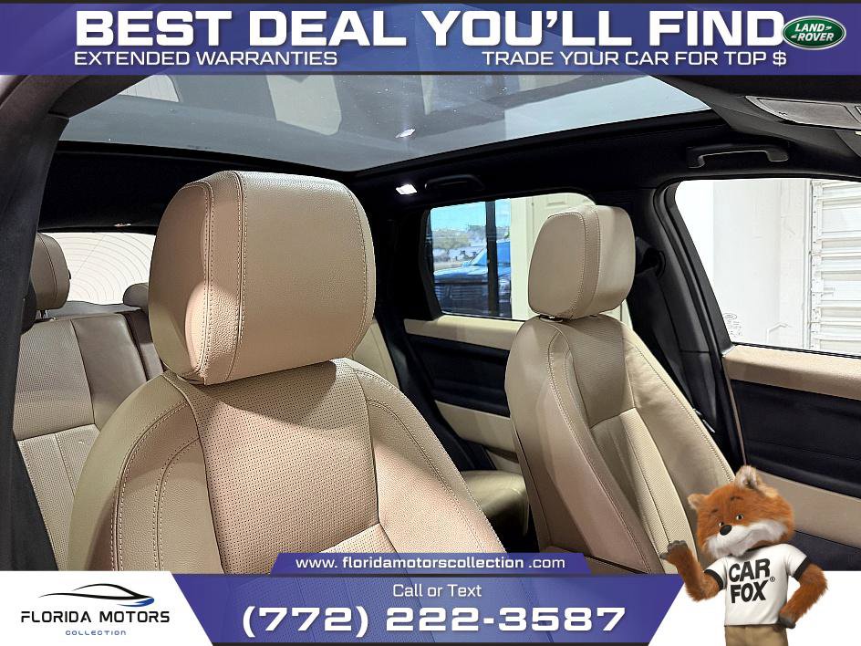 Used 2016 Land Rover Discovery Sport HSE AWD/4WD image 11