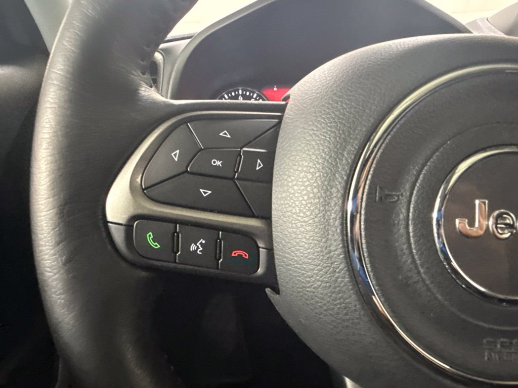 Used 2021 Jeep Renegade Limited w/ Sun & Sound Group AWD/4WD image 23