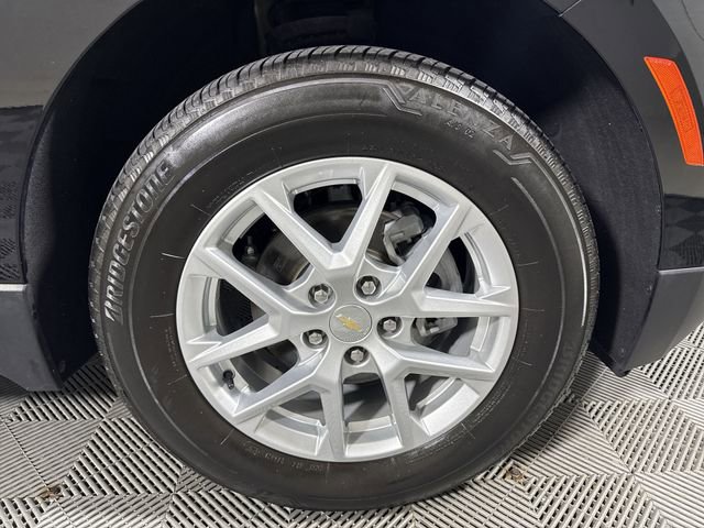Used 2023 Chevrolet Equinox LT w/ Driver Convenience Package image 10