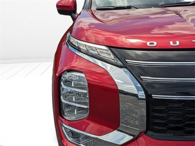 New 2025 Mitsubishi Outlander SEL image 9