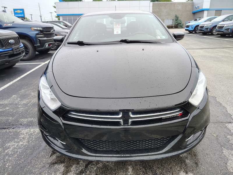 Used 2013 Dodge Dart Limited w/ Limited Special Edition Group FWD image 2
