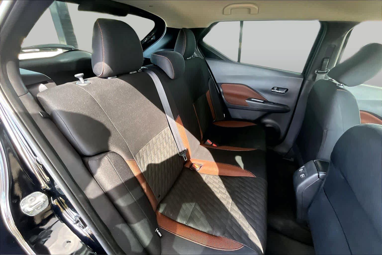Certified 2023 Nissan Kicks SR FWD image 20