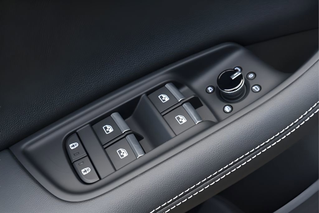 New 2026 Audi Q7 3.0T Premium Plus AWD/4WD image 11