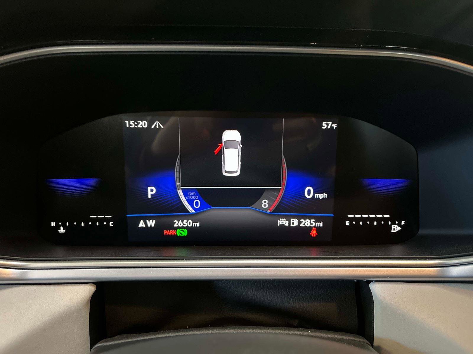 Used 2025 Volkswagen Taos SE image 28