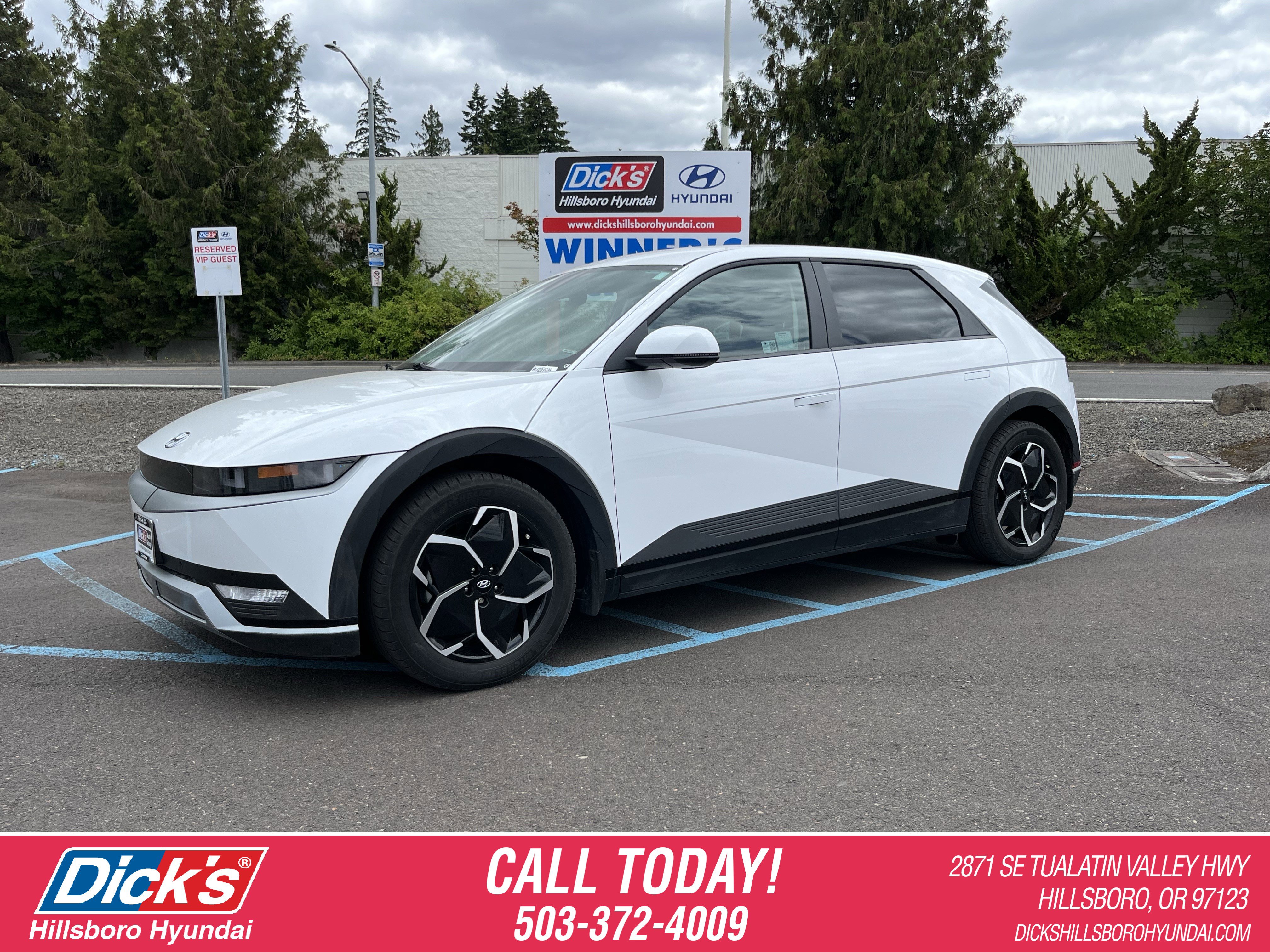 Used 2024 Hyundai Ioniq 5 SEL RWD image 1