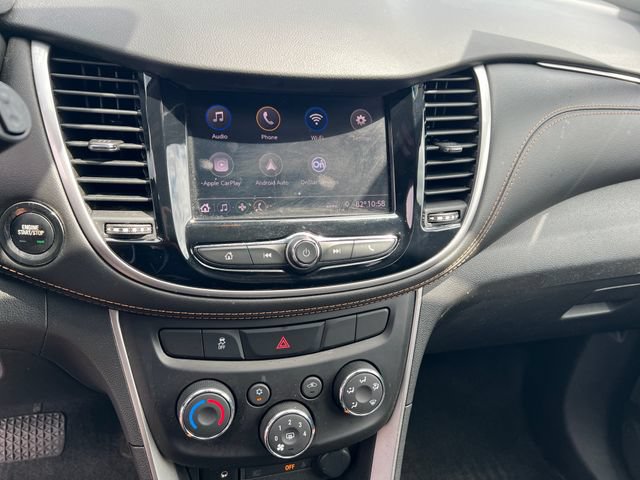 Used 2020 Chevrolet Trax LT w/ LT Convenience Package AWD/4WD image 20