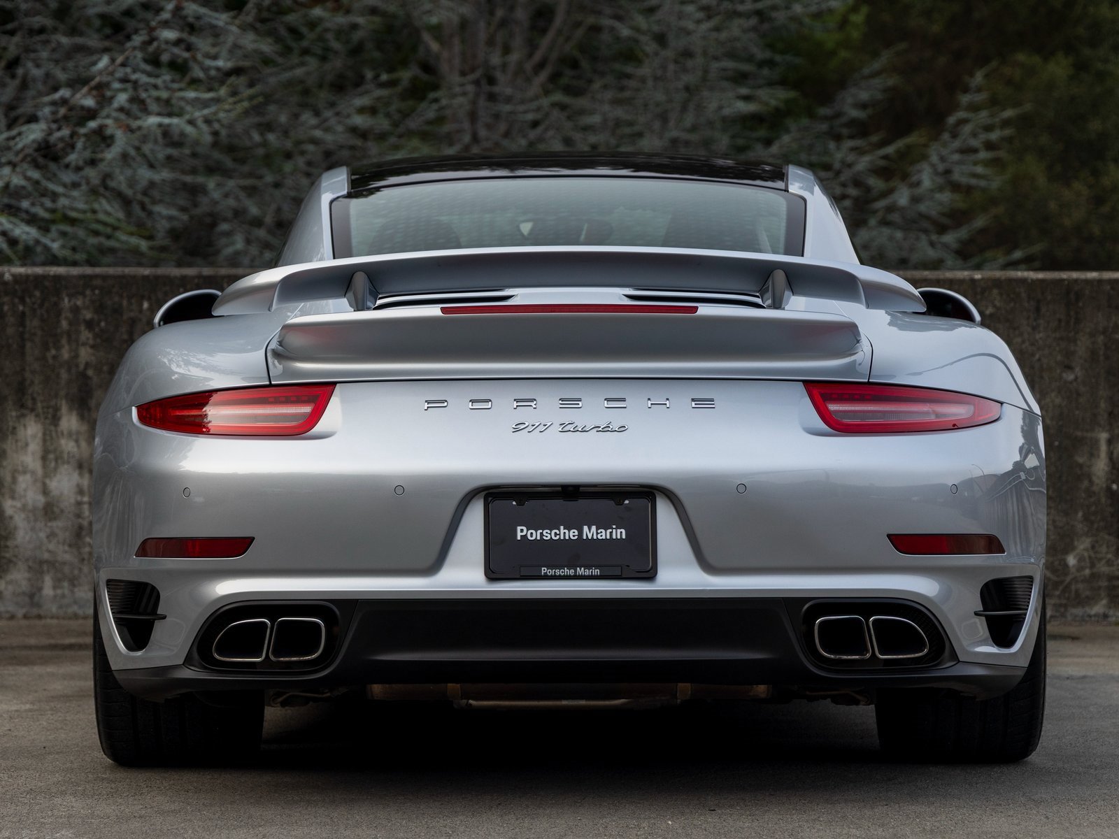 Used 2015 Porsche 911 Turbo image 10