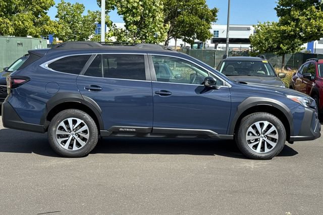 New 2025 Subaru Outback Premium image 3