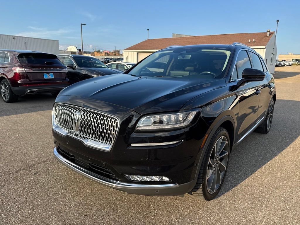 Used 2022 Lincoln Nautilus Reserve w/ Equipment Group 202A AWD/4WD image 1