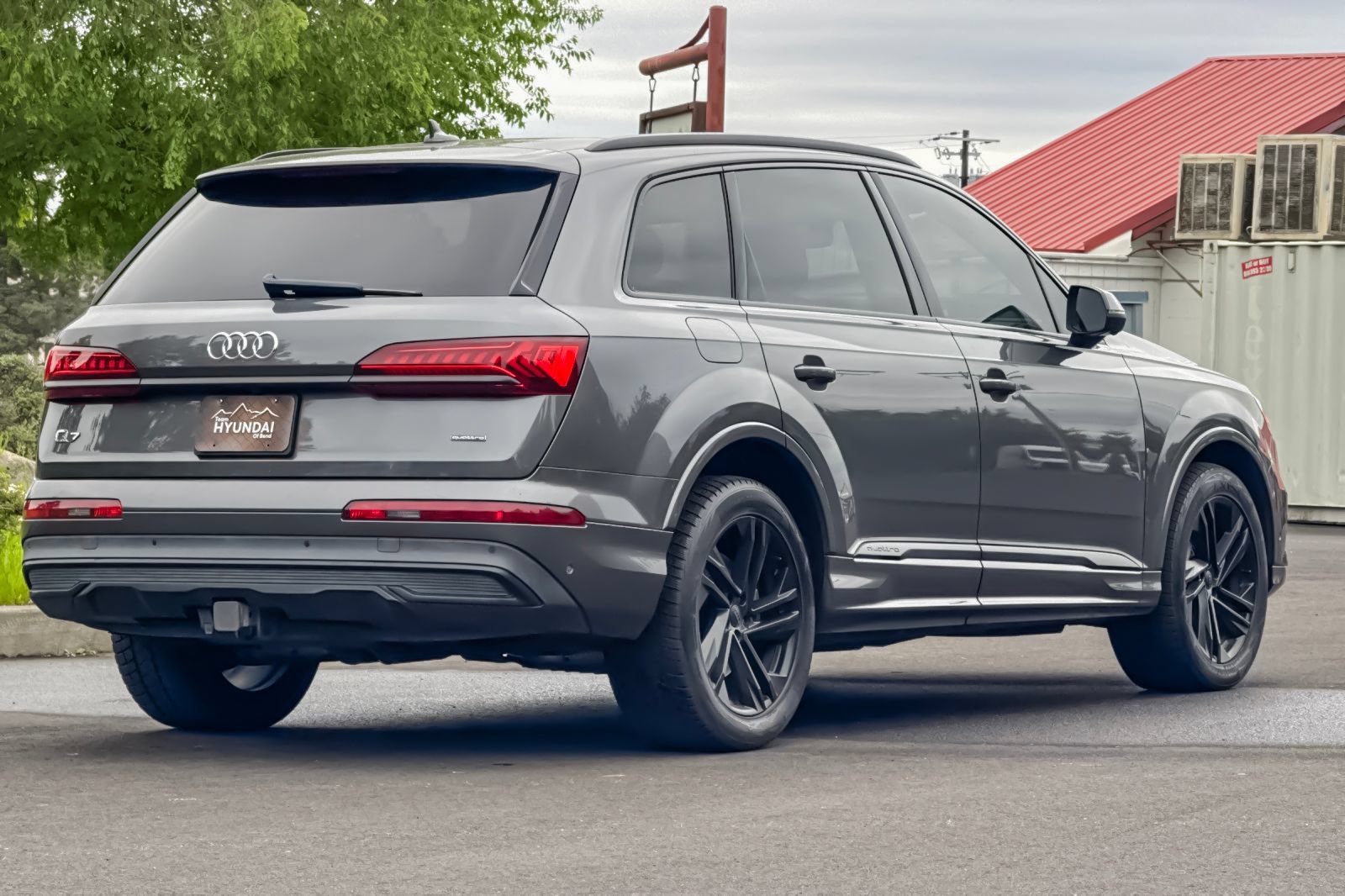 Used 2021 Audi Q7 3.0T Premium w/ Convenience Package AWD/4WD image 4