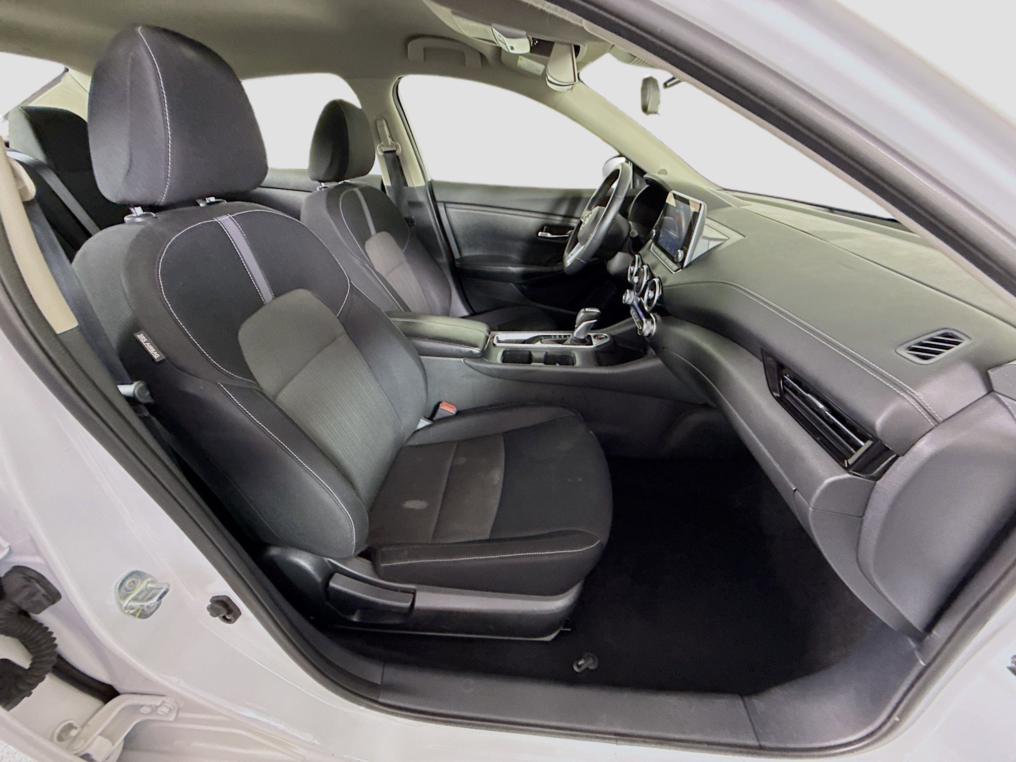 Used 2020 Nissan Sentra SV FWD image 29