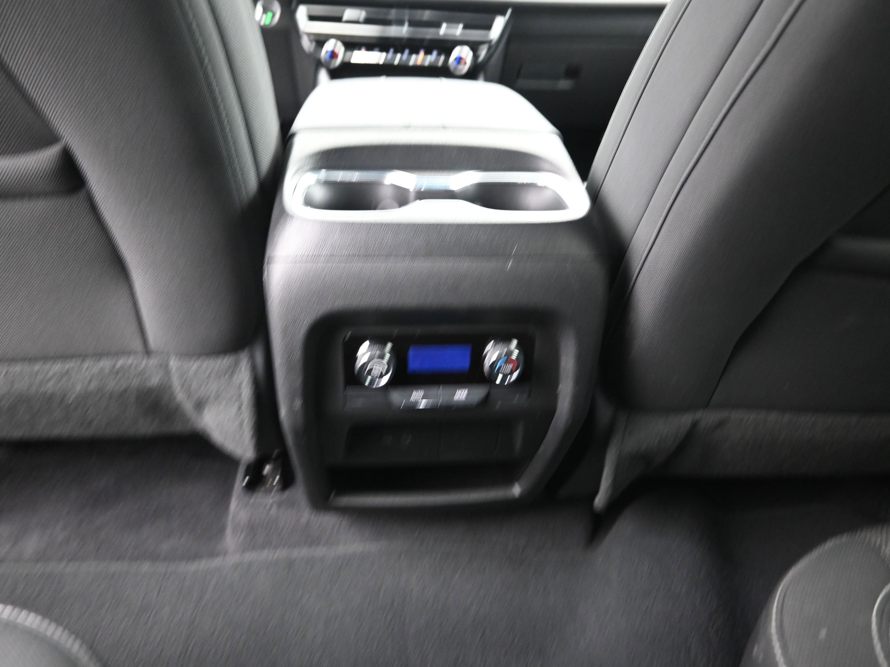 Used 2025 Chevrolet Traverse LT image 21