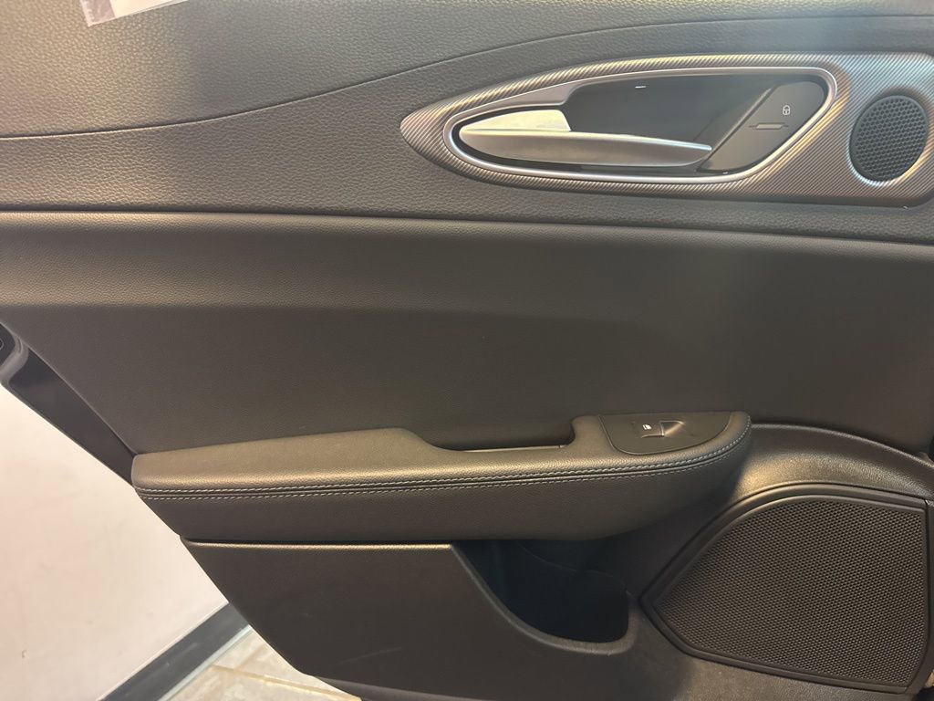 Used 2024 Alfa Romeo Giulia Ti w/ Active Assist Plus Package image 49