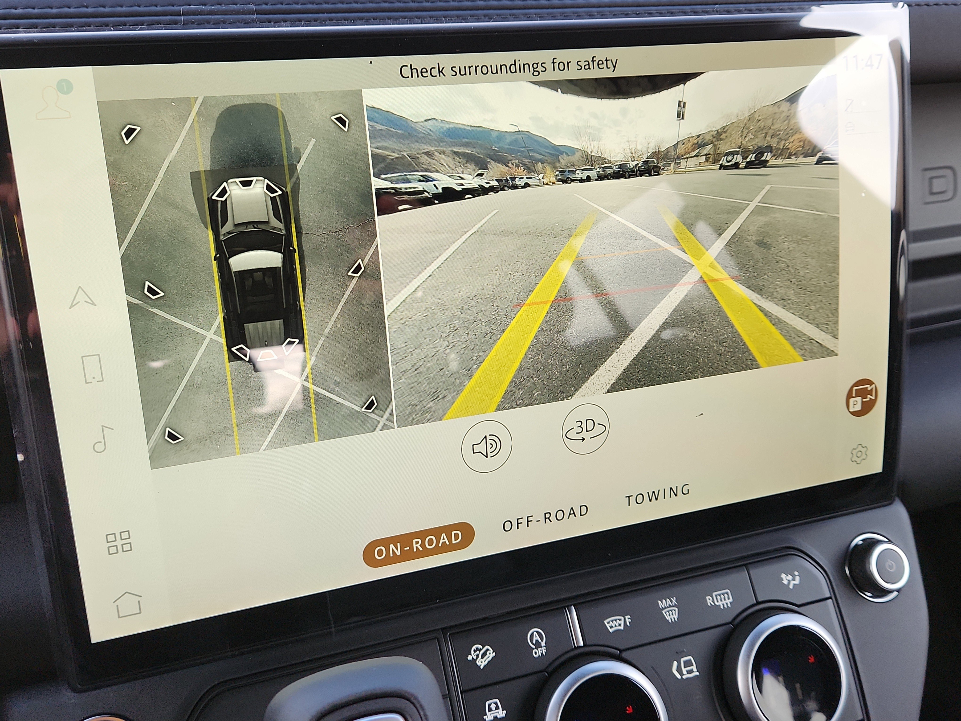 New 2026 Land Rover Defender 110 S image 29