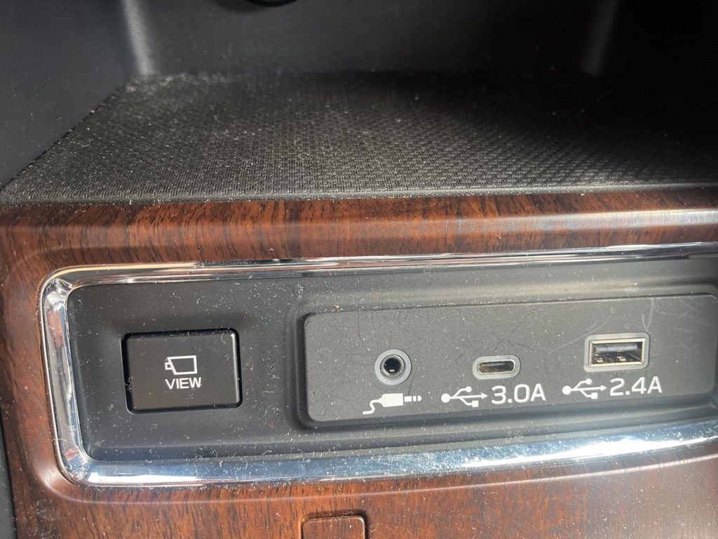 Used 2024 Subaru Ascent Touring image 17