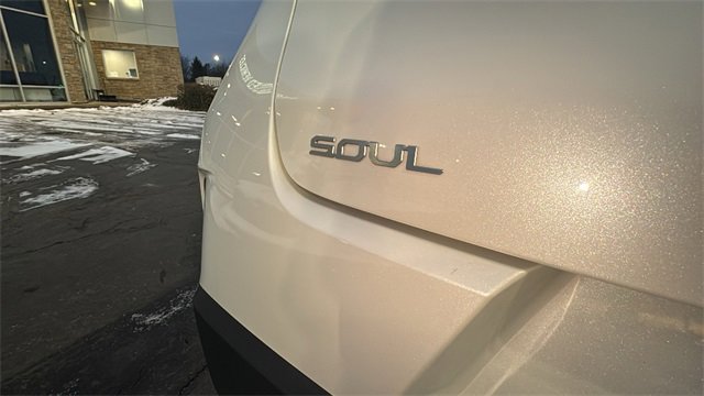 Used 2024 Kia Soul LX w/ Option Group 015 image 31
