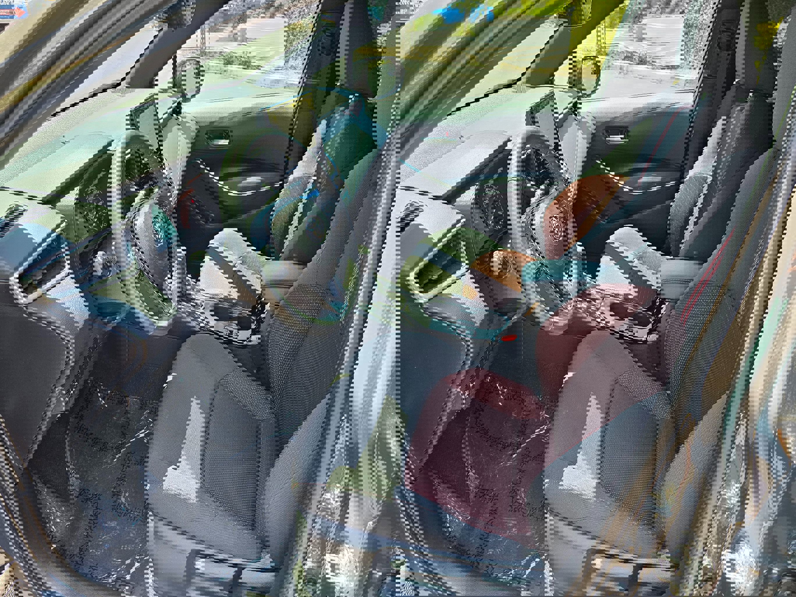 Used 2024 Toyota Corolla SE image 15