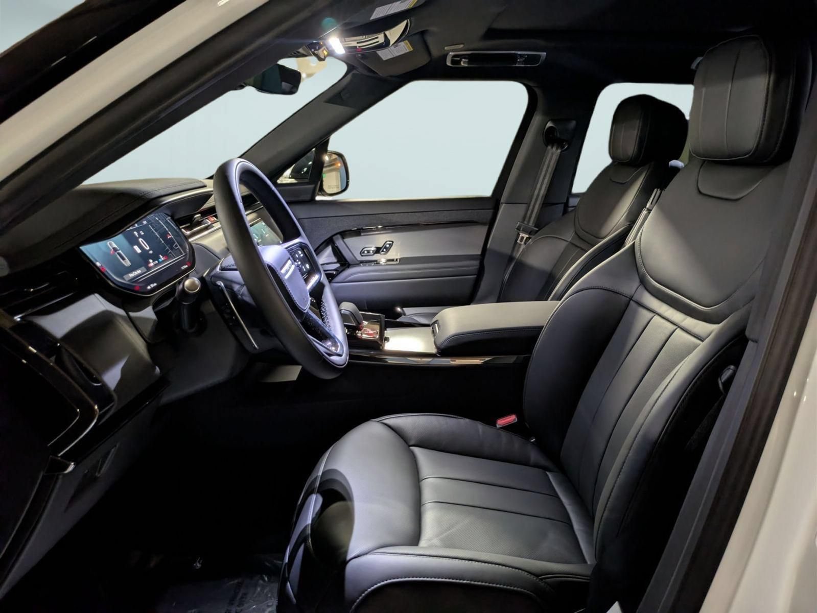 New 2026 Land Rover Range Rover Sport SE AWD/4WD image 26