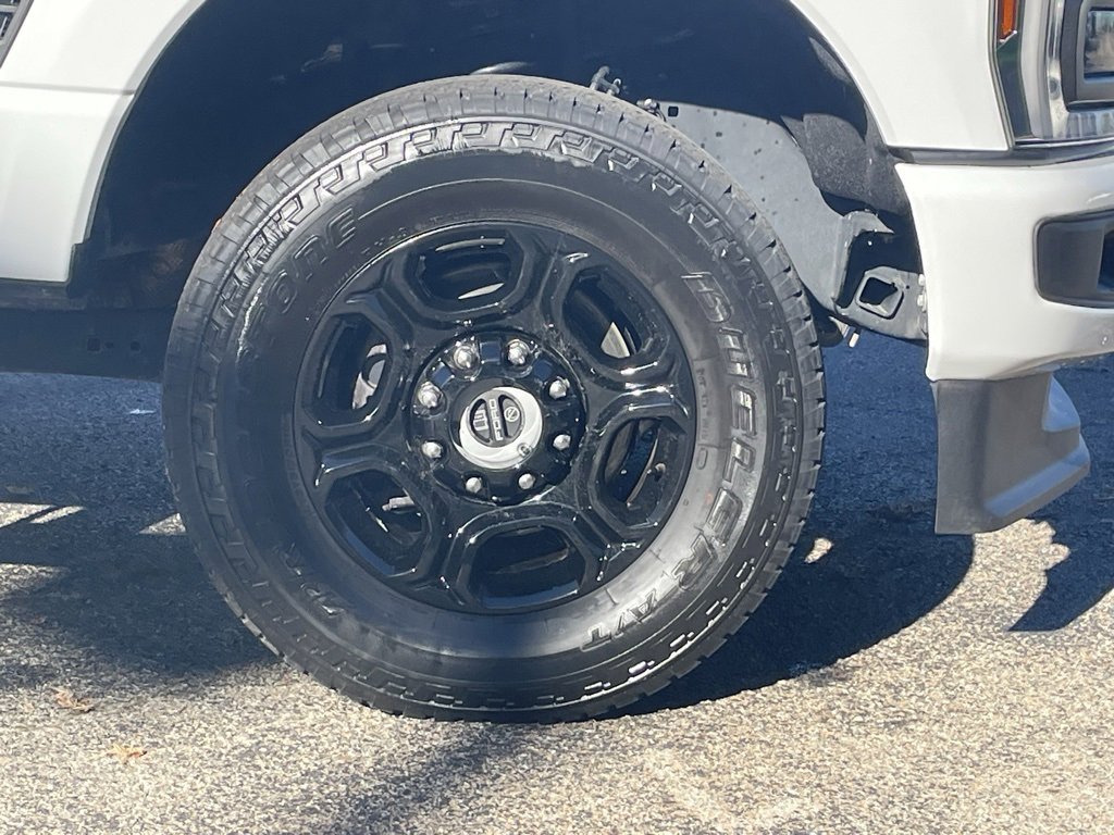 Used 2024 Ford F250 XL w/ STX Appearance Package image 9